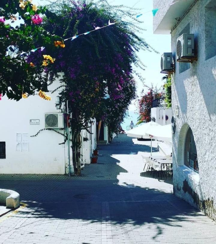 Casa Del Pez Vivienda A Pie De Calle En Agua Amarga A 250 Metros De La Playa 외부 사진